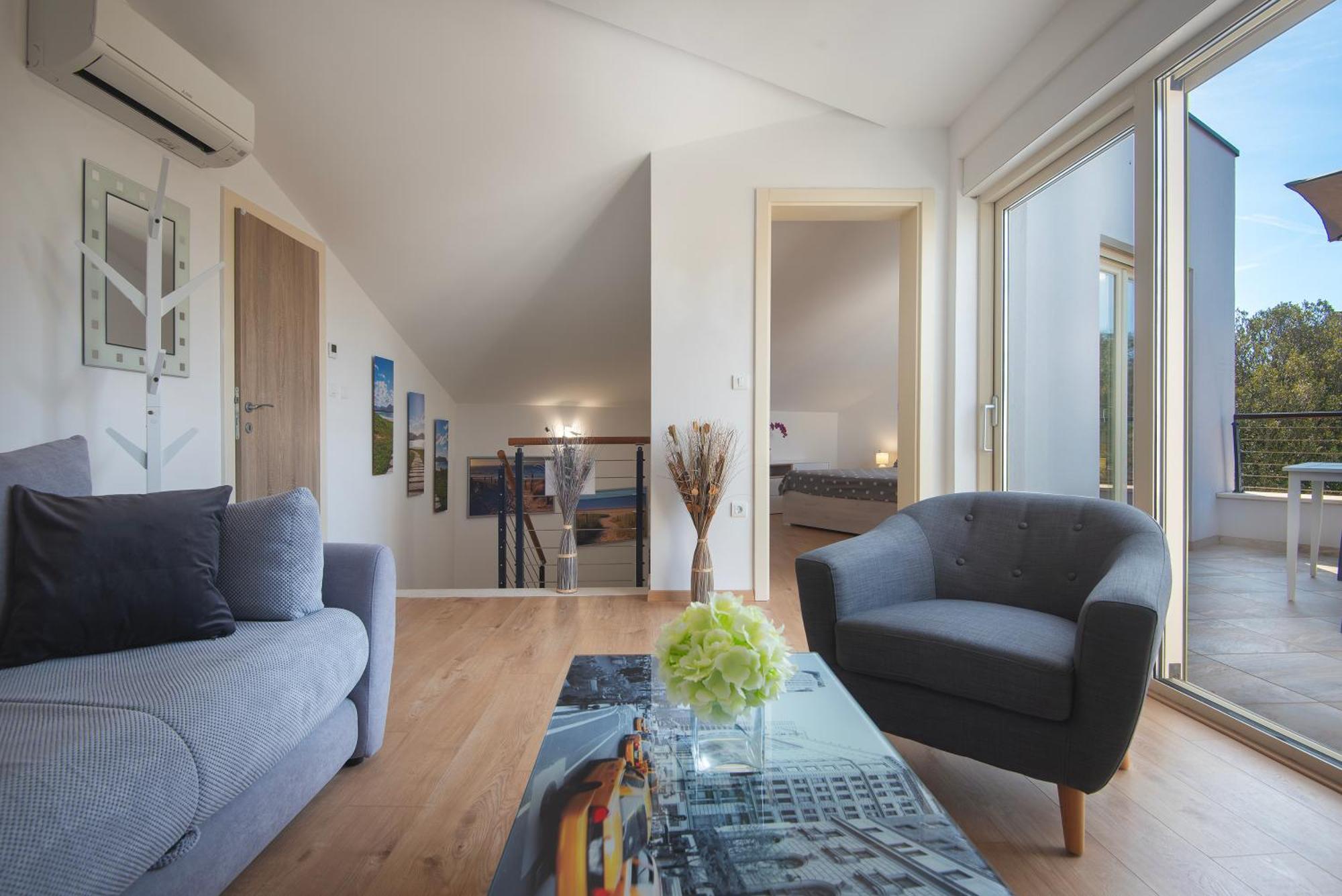 Apartment Klara Пиешчана Увала Екстериор снимка